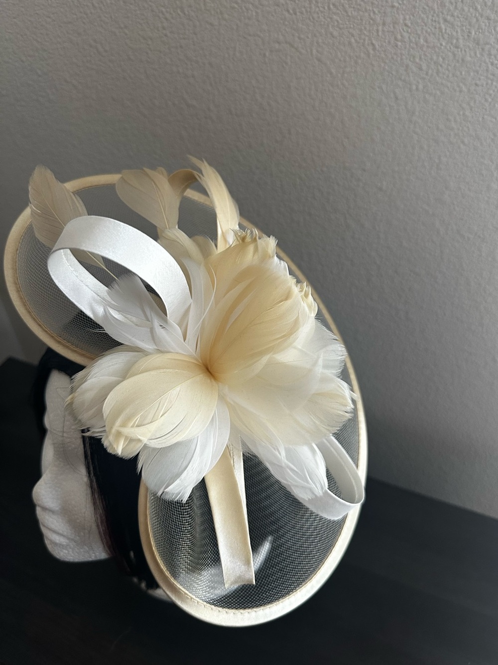 Cream Feather Flower Fascinator Headpiece for Women